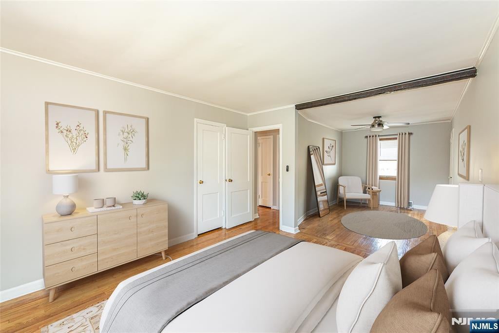 3 Vivian Court