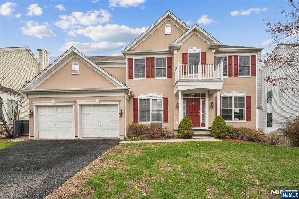 Property for Sale at 81 Hickory Hill Boulevard, Totowa, New Jersey - Bedrooms: 4 
Bathrooms: 4 
Rooms: 10  - $1,149,000