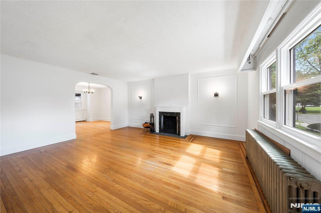 1016 Grace Terrace