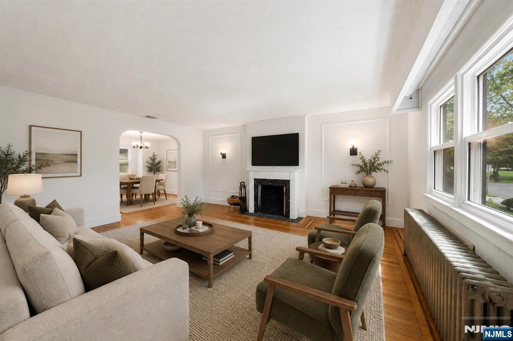 1016 Grace Terrace