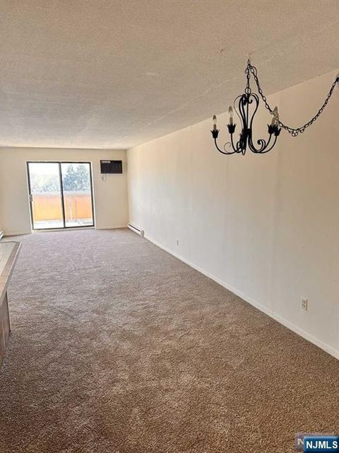 Photo of 240 Anderson St #5H, Hackensack, NJ 07601 (MLS # 26002430)