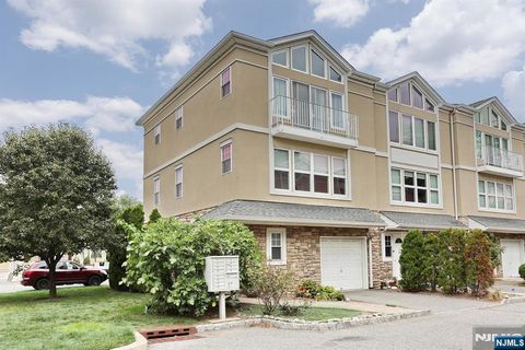 6 Central Avenue 1 Rochelle Park NJ 07662