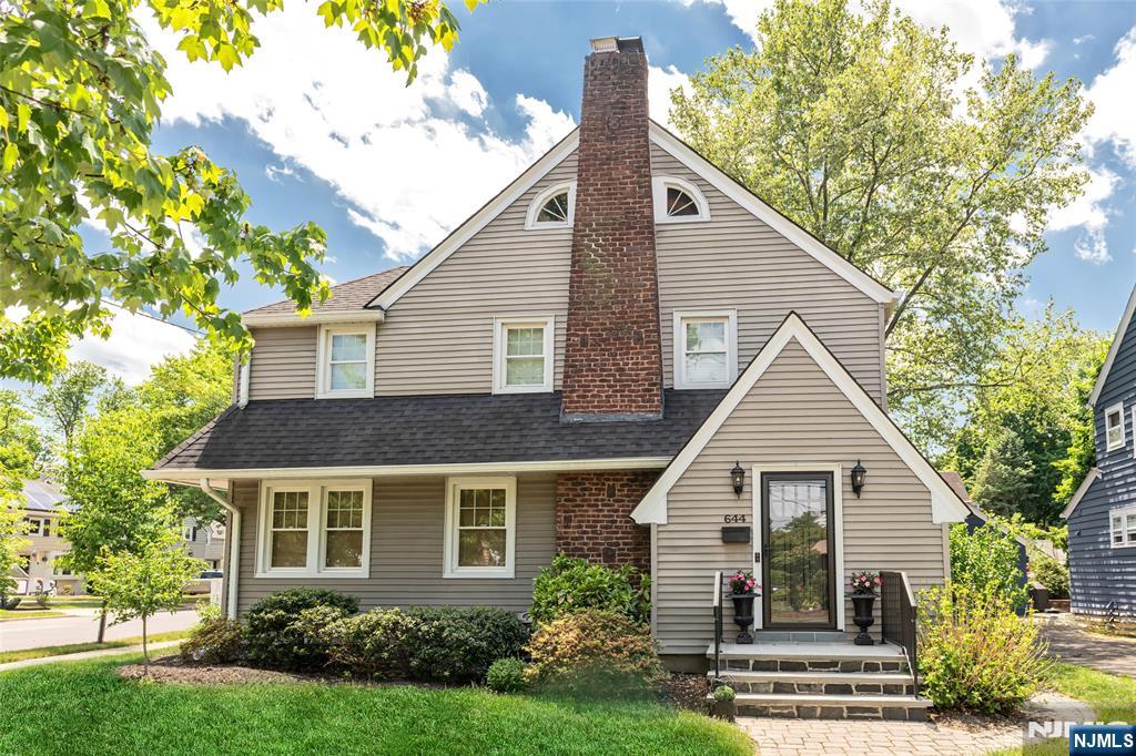 644 Linwood Avenue