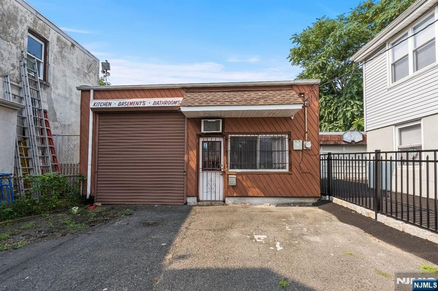 Endless Potential in a Prime Location Unlock the possibilities with this unique property in the heart of Union City. Garage/office for a service-based business, this vacant space offers a rare opportunity for owner-occupants looking to create their own custom work setup, or investors and developers with the vision to build something remarkable. Sitting in a highly accessible location near major highways, public transportation, and minutes from NYC, the property provides outstanding convenience for commuting, business operations, or future tenants.