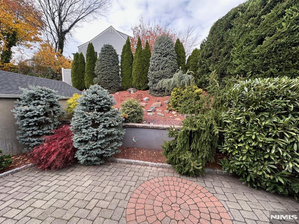 303 Shaler Boulevard