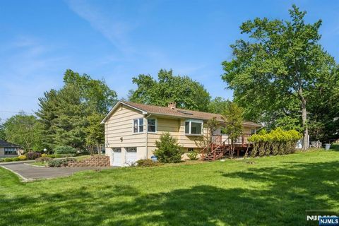 Photo of 12 Clover Court, Cedar Grove, NJ 07009 (MLS # 26018287)