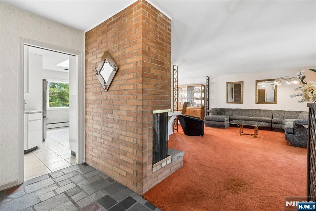 12 Clover Court