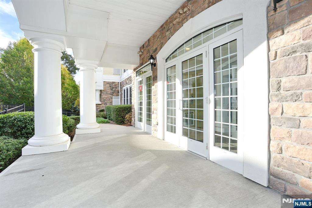 301 Four Seasons Lane