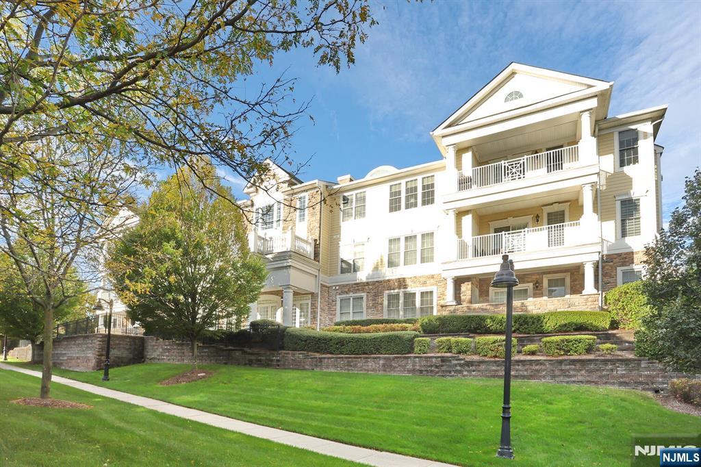 301 Four Seasons Lane