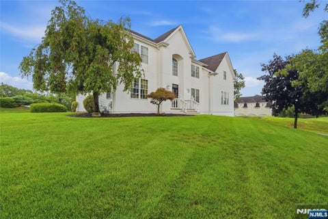 Photo of 78 Ridge Road, North Haledon, NJ 07508 (MLS # 26027222)