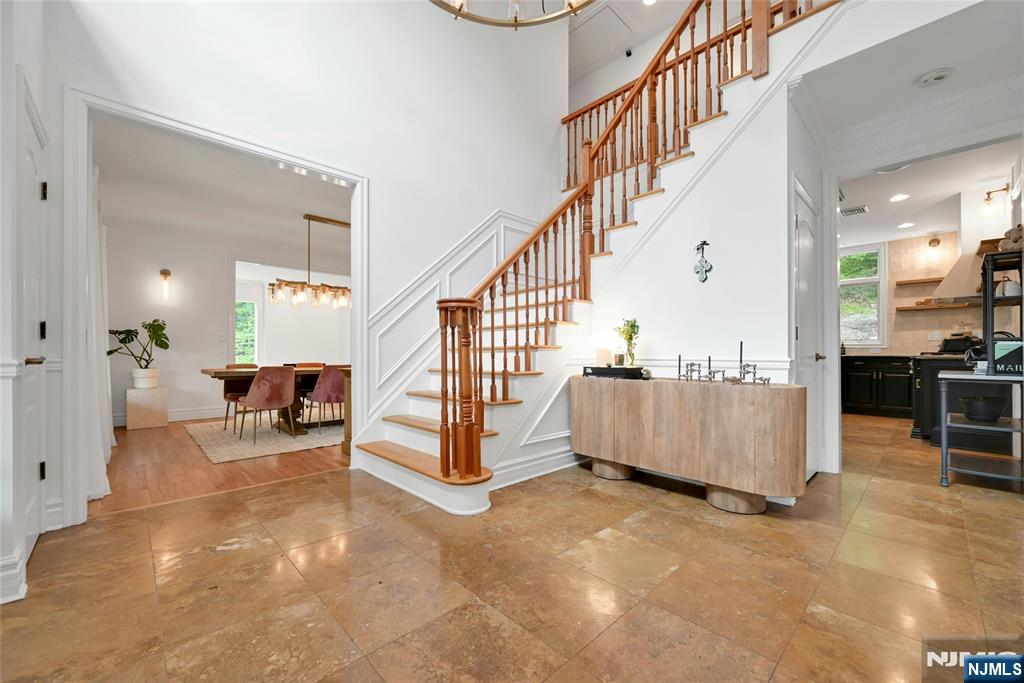 130 Deerhaven Road