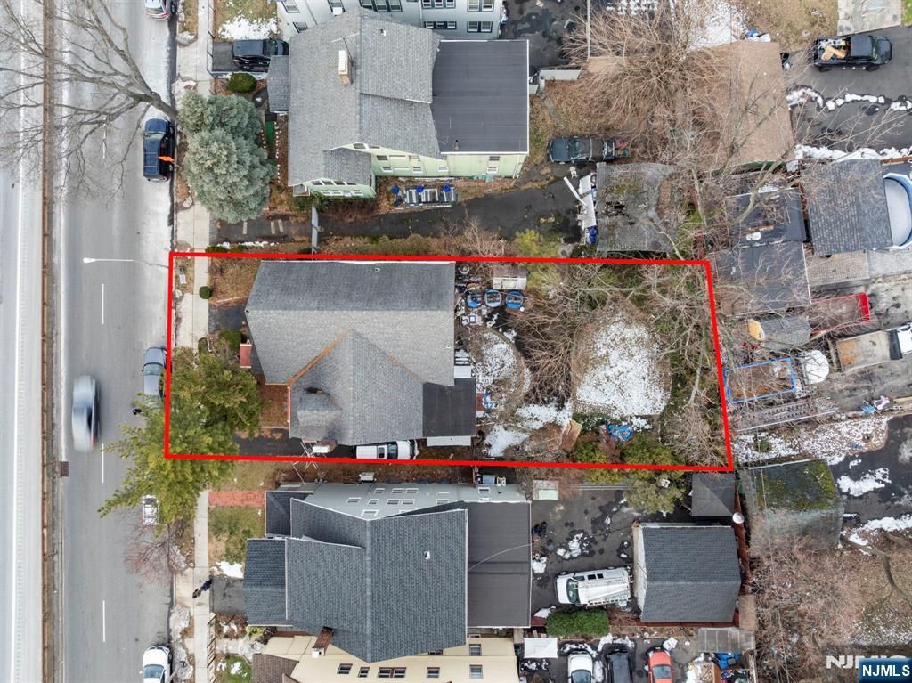 Photo of 220 Oraton Parkway, East Orange, NJ 07017 (MLS # 26000739)