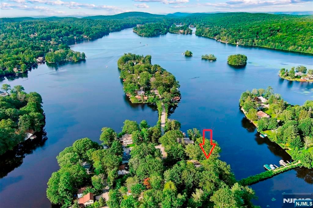 Photo of 42 Witte Road, West Milford, NJ 07421 (MLS # 26008835)