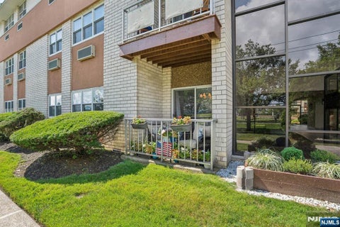 Photo of 1111 River Rd #G10, Edgewater, NJ 07020 (MLS # 26033972)