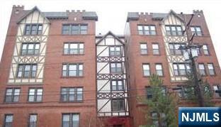 Photo 1 of 109 Grand Avenue 1C, Englewood, New Jersey, $265,000, Web #: 325001703