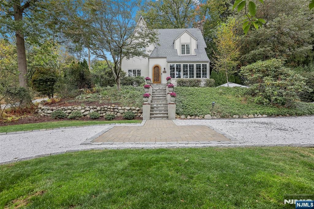 Photo of 453 Island Road, Ramsey, NJ 07446 (MLS # 25027858)