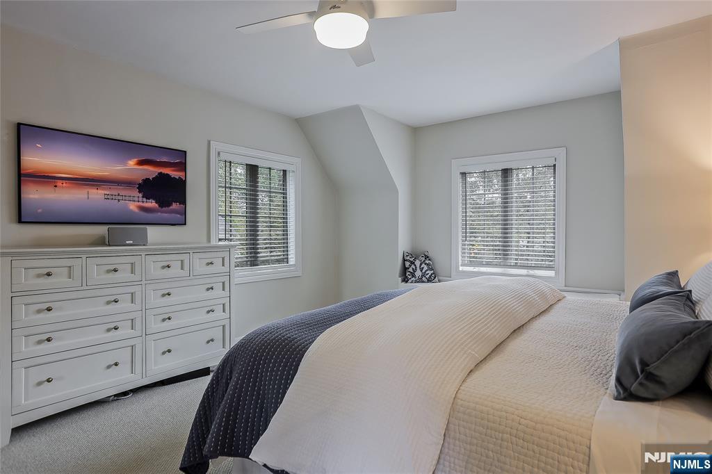 Ramsey, New Jersey 07446, United States, 3 Bedrooms Bedrooms, ,2 BathroomsBathrooms,Residential,Active,228055