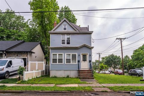 73 College Place Ridgefield Park NJ 07660