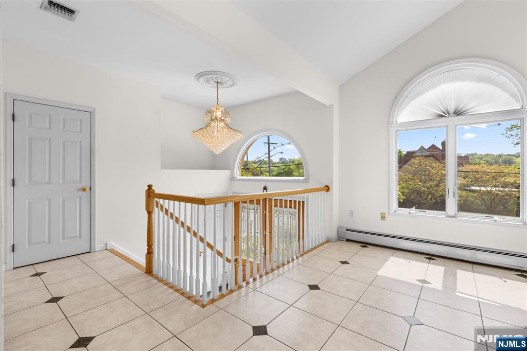 499 Morse Avenue