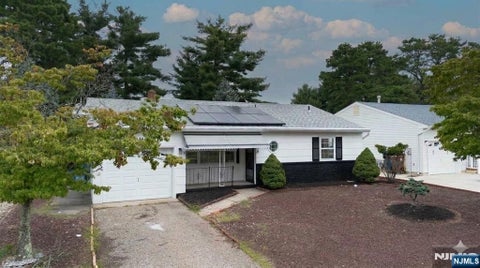 Photo of 124 Northumberland Drive, Other Areas, NJ 08757 (MLS # 26032211)