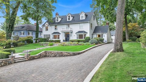 136 Crest Road Ridgewood NJ 07450