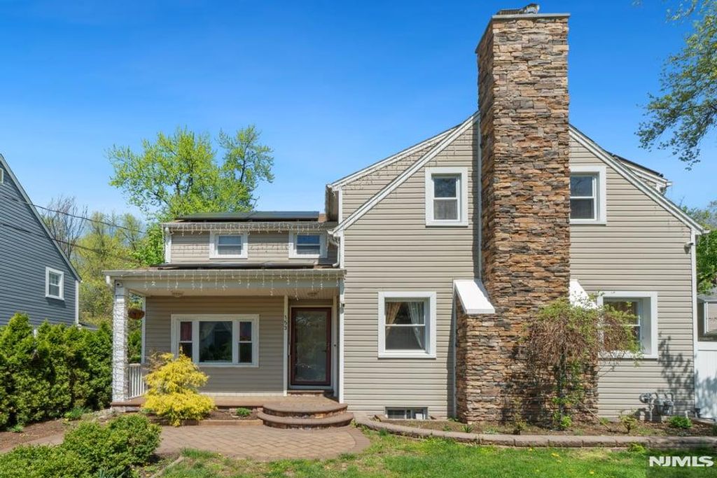 Photo of 153 Tryon Avenue, Englewood, NJ 07631 (MLS # 26014211)