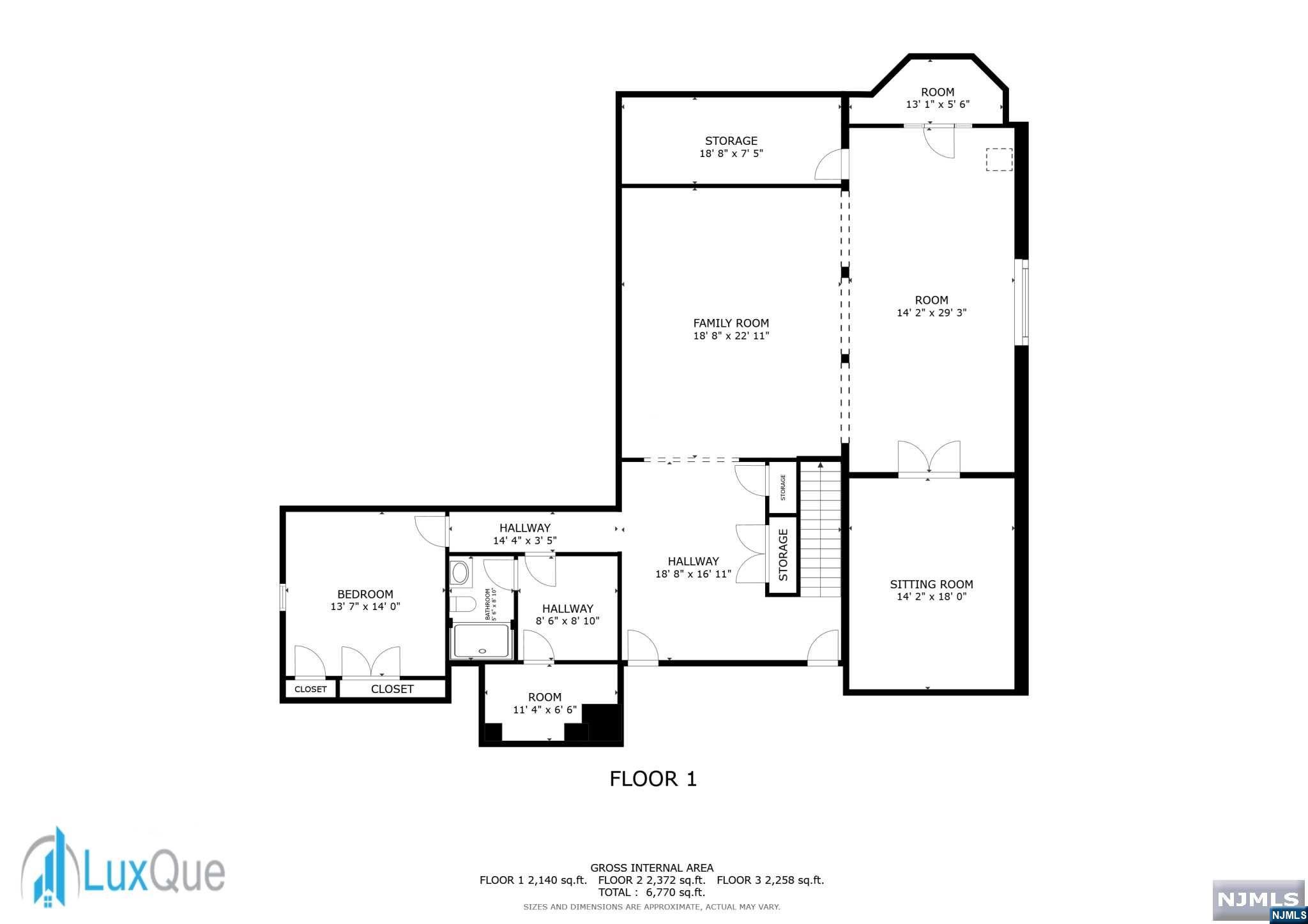 Main image without alt text