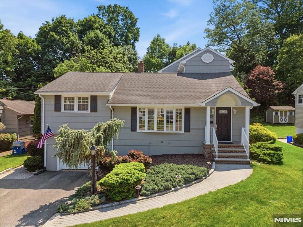 Photo of 35 Old Orchard Court, Cedar Grove, NJ 07009 (MLS # 26018499)