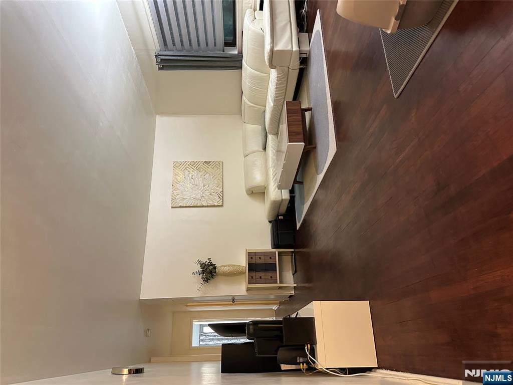400 Park Place 1A