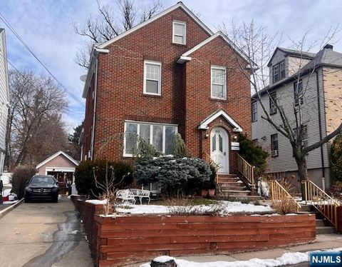 919 Marion Place Ridgefield NJ 07657