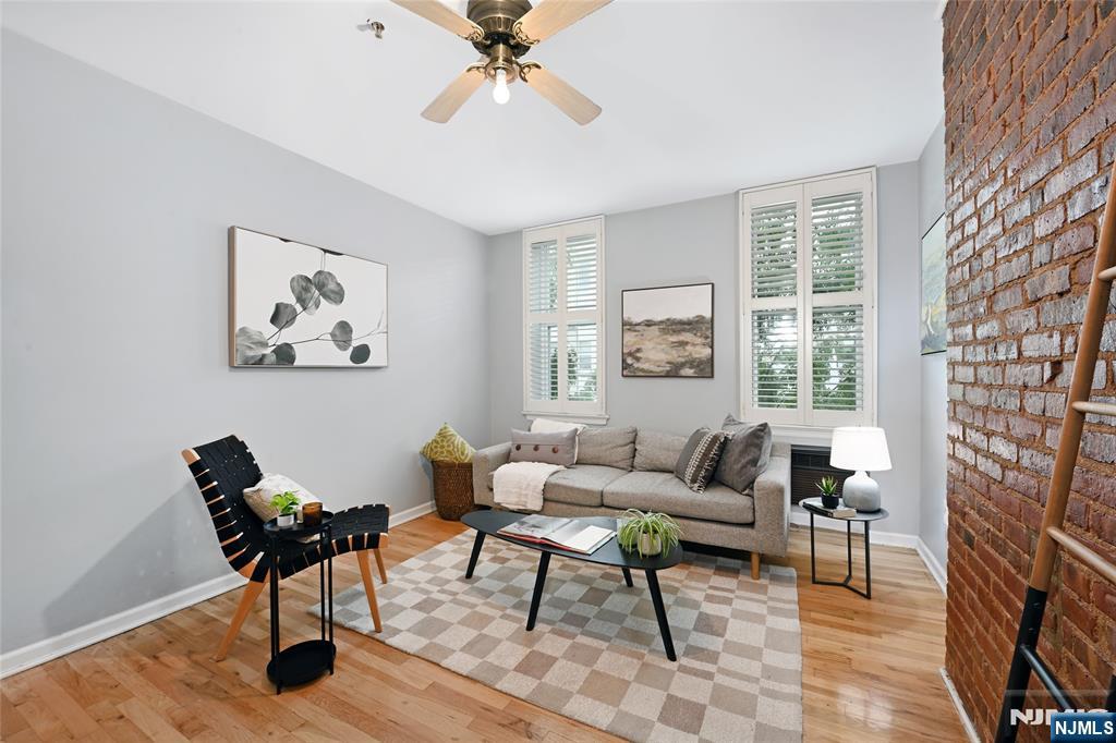 124 Madison Street 3L