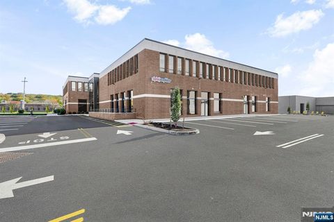 1 Lethbridge Plaza 34 Mahwah NJ 07430