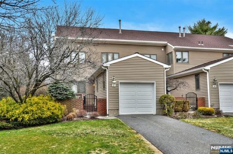 37 Niagara Drive 37 Mahwah NJ 07430