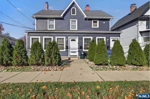 Photo of 424 Grand Ave, Leonia, NJ 07605 (MLS # 26031510)
