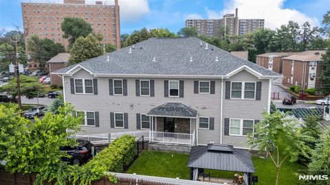 Photo of 55 Watchung Avenue, Belleville, NJ 07109 (MLS # 25021201)