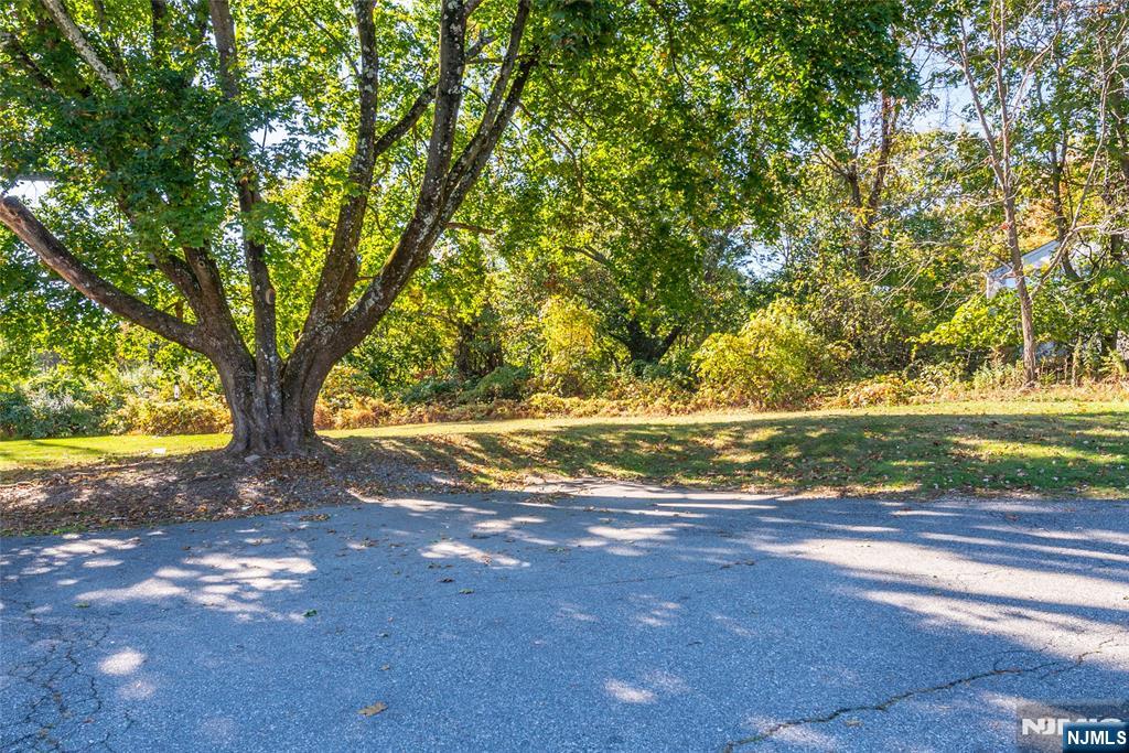 1430 Sussex Turnpike