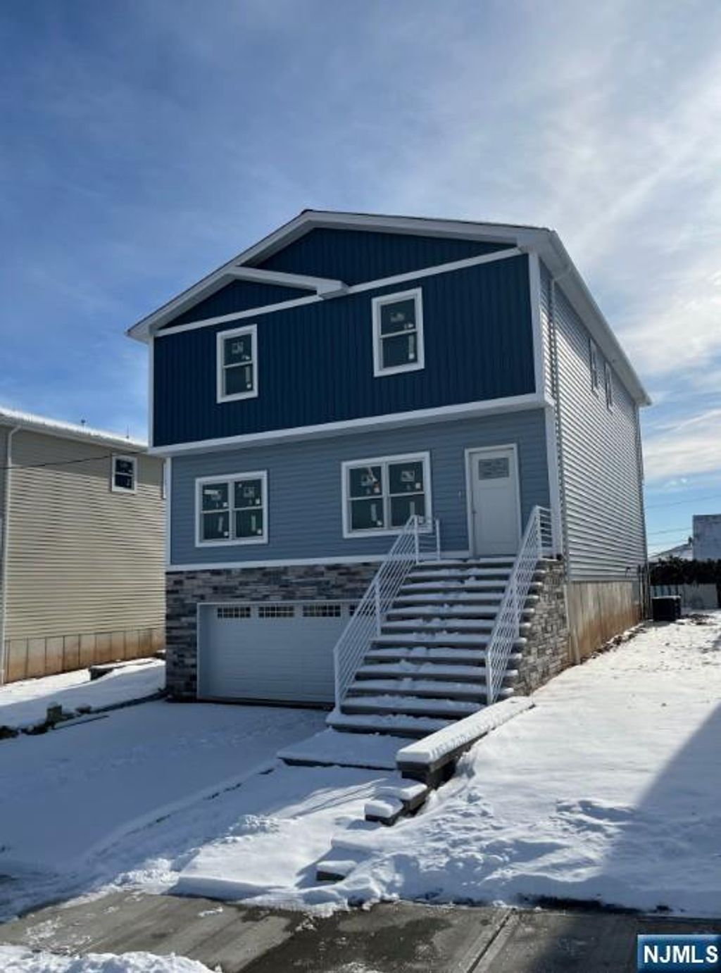 Photo of 180 Philip Avenue, Elmwood Park, NJ 07407 (MLS # 25043442)