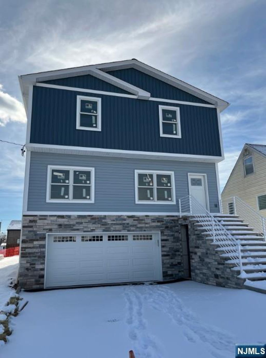 Photo of 180 Philip Avenue, Elmwood Park, NJ 07407 (MLS # 25043442)