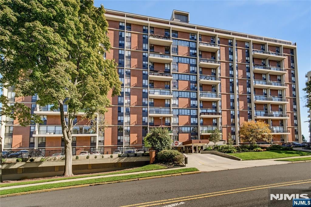 4 Horizon Road 628