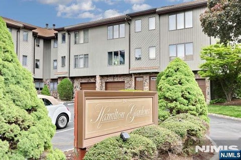 Photo of 290 Hamilton Place #4, Hackensack, NJ 07601 (MLS # 26019486)