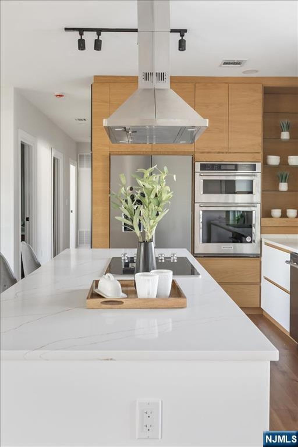 Photo of 27 Sullivan Drive, Emerson, NJ 07630 (MLS # 26002324)