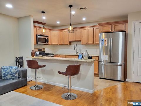 Photo of 45 Palisades Blvd #4, Palisades Park, NJ 07650 (MLS # 26009848)