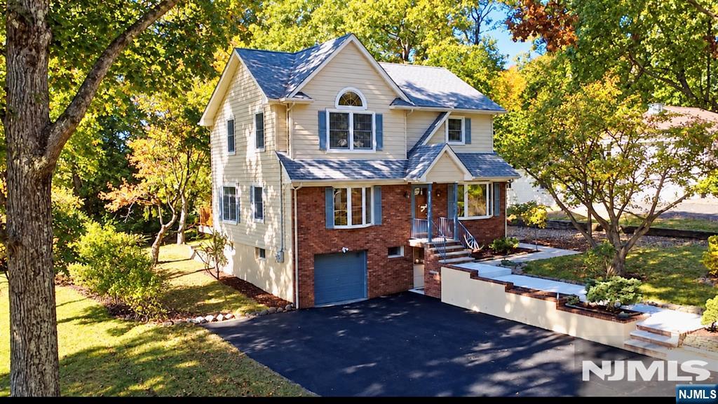 447 Manchester Avenue