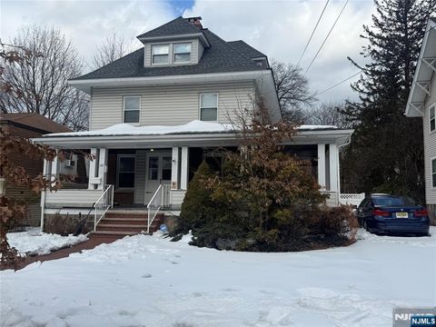 Photo of 145 Christie St, Leonia, NJ 07605 (MLS # 26005936)