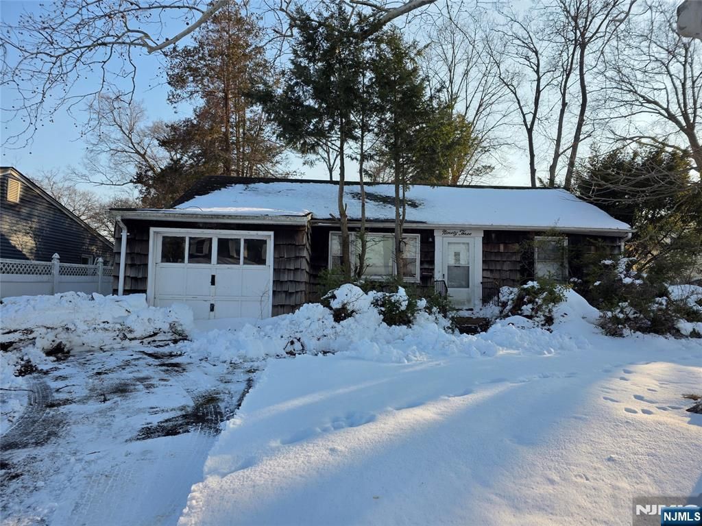 Photo of 93 Highland Avenue, Emerson, NJ 07630 (MLS # 26006137)