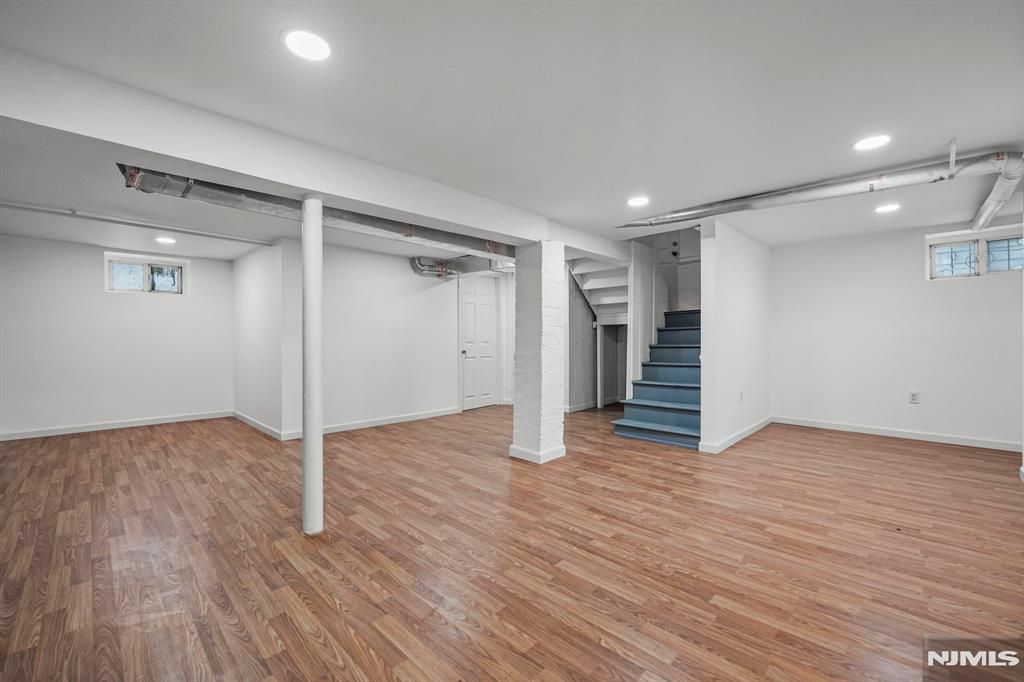 Photo of 117 Lehigh Avenue, Newark, NJ 07112 (MLS # 25039611)