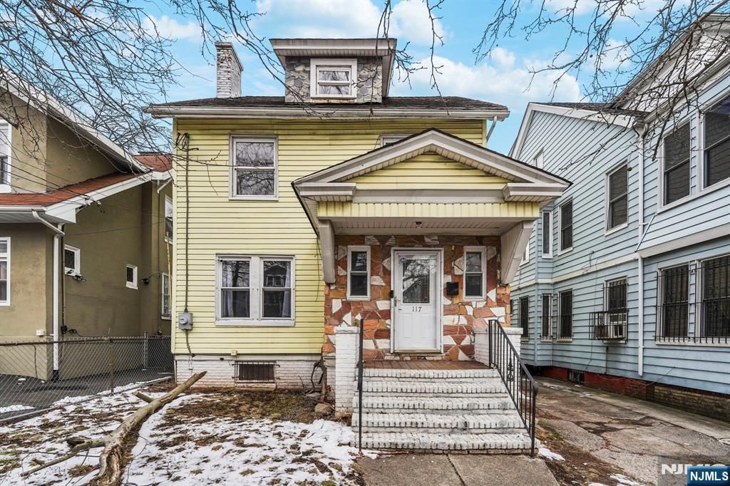 Photo of 117 Lehigh Avenue, Newark, NJ 07112 (MLS # 25039611)