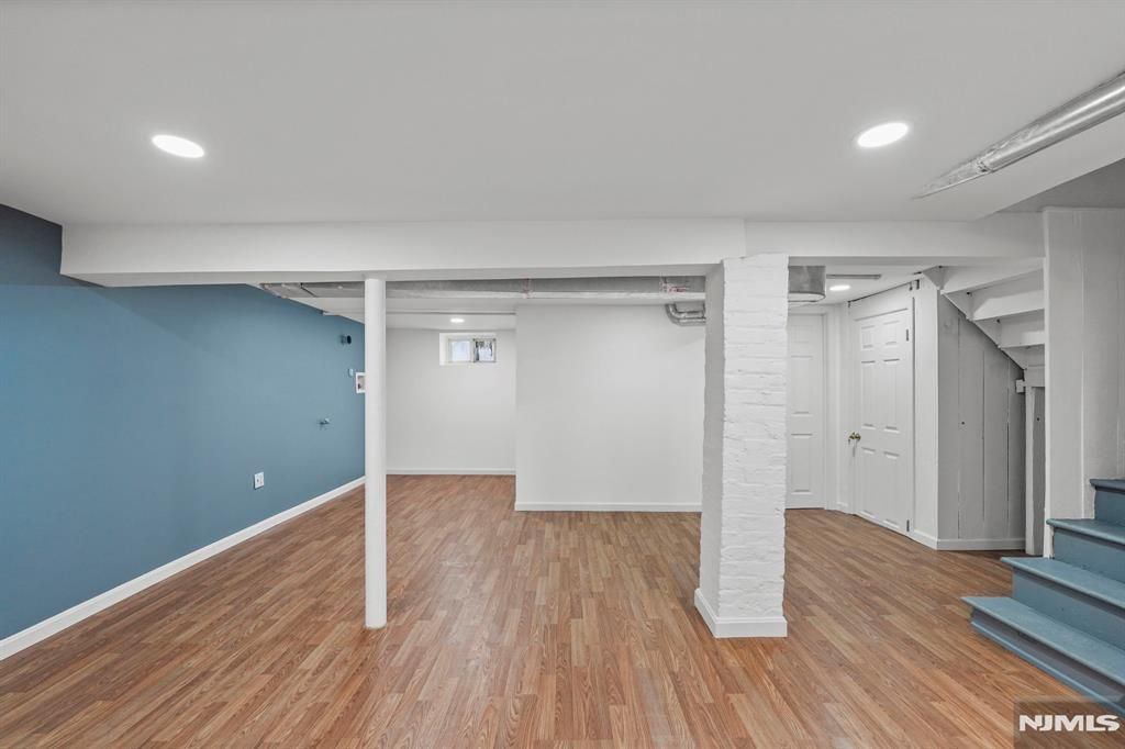 Photo of 117 Lehigh Avenue, Newark, NJ 07112 (MLS # 25039611)