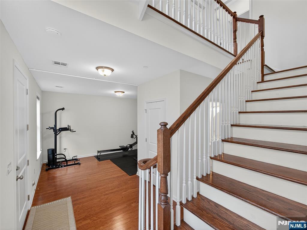 27 Roosevelt Drive