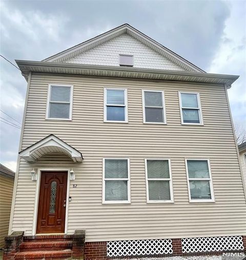 Photo of 8284 Maple Ave #2, Wallington, NJ 07057 (MLS # 26001231)